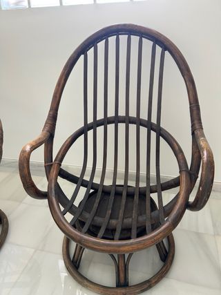Sillón mecedora de bambú