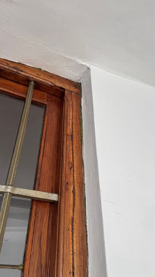 Ventana de madera Mobila