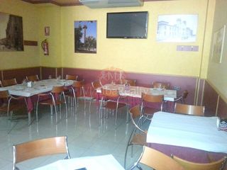 Local comercial en venta en Hermanos Falcó - Sepulcro Bolera en Albacete
