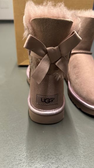 Stivali UGG Beige/Rosa Tg. 38 Nuovi