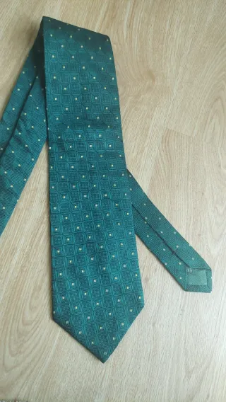 Cravatta St. George Milano in Seta.  Nuova 100%