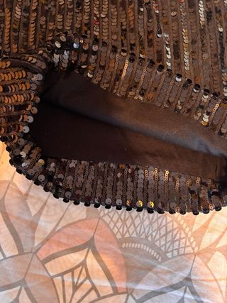 Conjunto body y falda lentejuelas negro