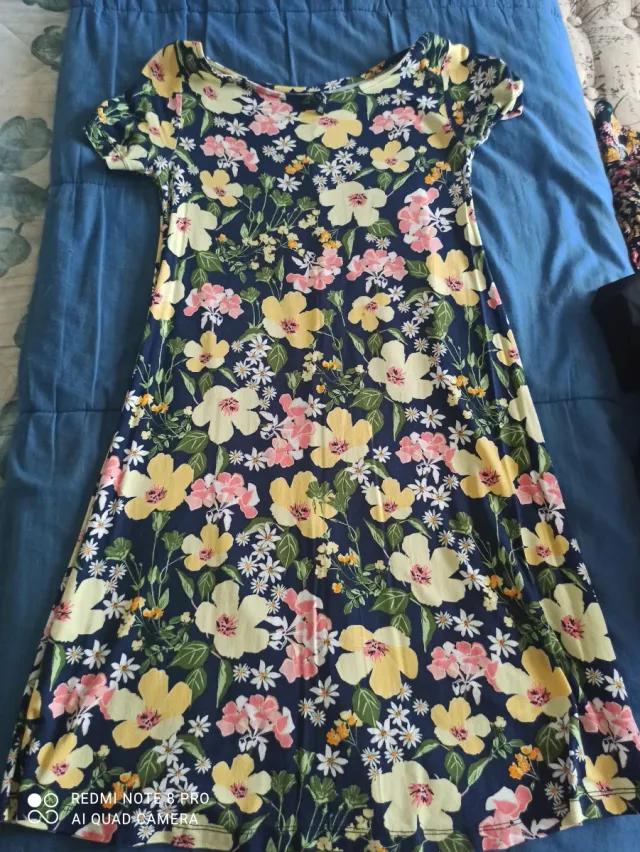 Vestido estampado floral Stradivarius Talla M