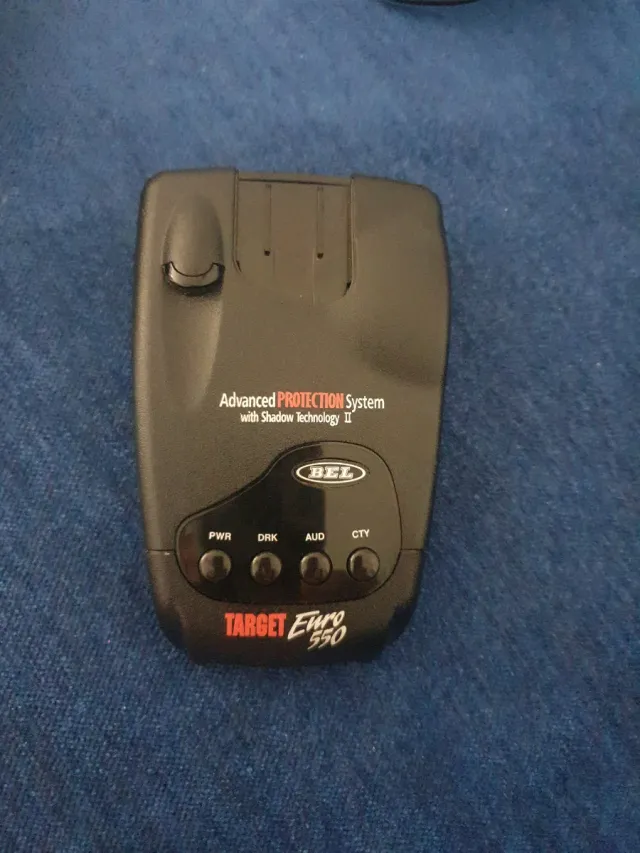 Detector de Radares Beltronics Target Euro 550