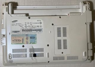Samsung PC Portatile Piccolo Bianco leggi bene
