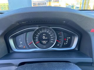Volvo S60 2015 2.0 D3 Automático