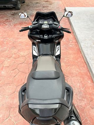 Yamaha T-Max 530 ABS
