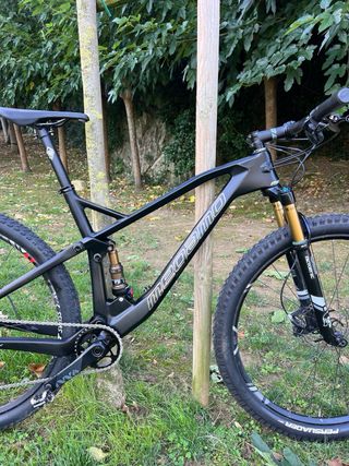 Bicicleta Megamo Track de CARBONO full KASHIM xc