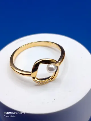 Anillo perla y circonitas plata y baño 14K 412
