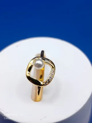 Anillo perla y circonitas plata y baño 14K 412