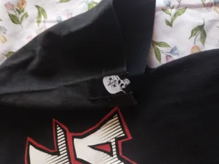 Camiseta Metal Mulisha Negra y Roja