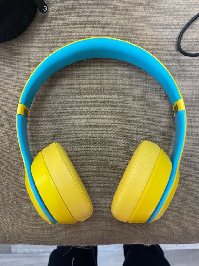 Beats Solo 3 Edición Limitada Amarillos