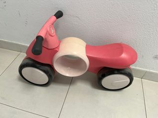 Moto correpasillos rosa