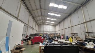 Nave industrial en alquiler en Santa Cruz - Industria - Polígono Campollano en Albacete