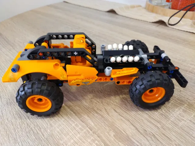 Coche Lego Monster Jam Naranja