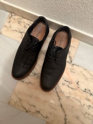 Zapatos de vestir negros Talla 43