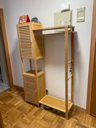 Perchero Burro con Zapatero y Armarios