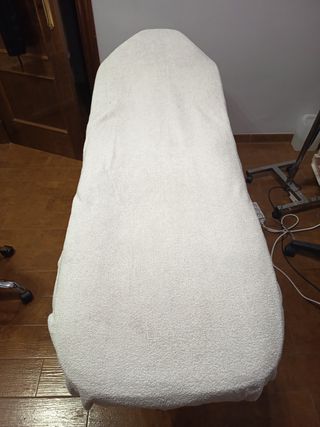 Camilla de estica y quiromasaje