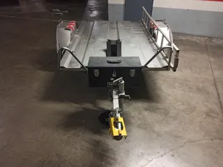 Remolque Rueda 13 pulgadas ,para 3 motos, con sue