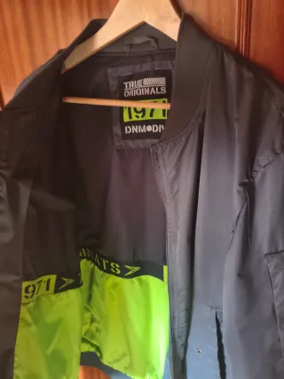 Cazadora fina True Originals gris