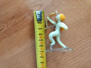 Amorino in vetro con arco e frecce