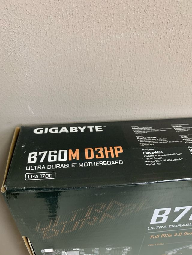 Gigabyte B760M D3HP Placa Base