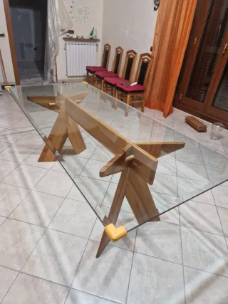 Tavolo cristallo + 6 sedie pelle nera