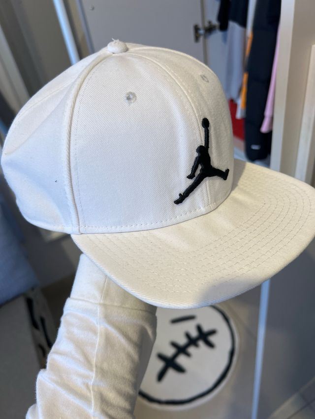 Cappellino Jordan nero e bianco