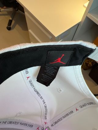 Cappellino Jordan nero e bianco