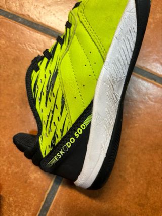 Zapatillas fútbol sala verdes y negras