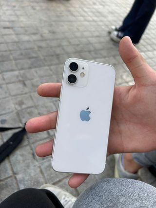 iPhone 12 mini blanco