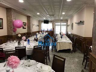 Local comercial en venta en Franciscanos en Albacete