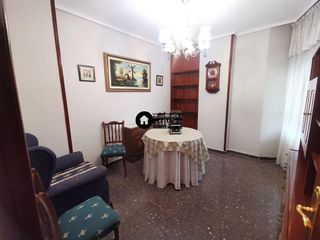 Piso en venta en Hospital - Parque sur en Albacete