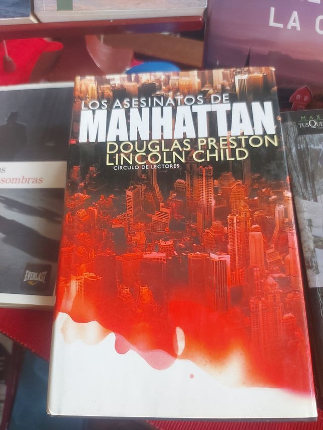 suspense. crimen. misterio.