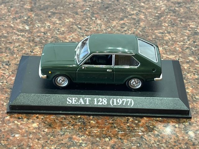 SEAT 128 Sport (1977) - Modelo Coleccionista