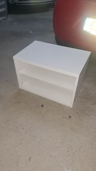Estantería / Mesita de noche blanca Ikea