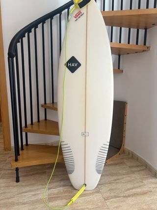 Tabla surf HAV nueva sin estrenar con accesorios