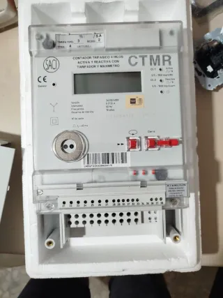 Contador Trifásico CTMR 230/400V