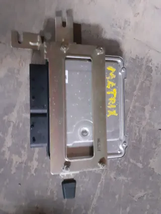 Centralita ECU Hyundai Matrix 1.5 CRDI