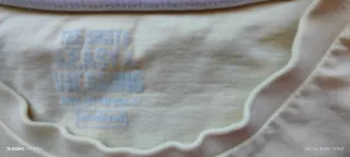 Camiseta básica amarilla chico