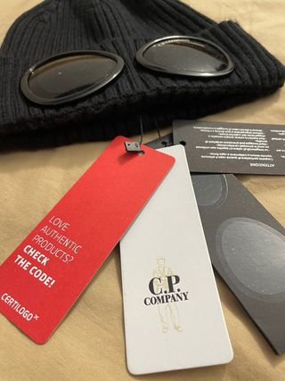 Gorro CP Company Negro