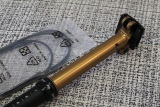 Tija Telescópica FOX Transfer Factory 30.9 150 mm