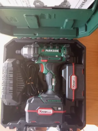 Parkside Atornilladora de impacto recargable X20V