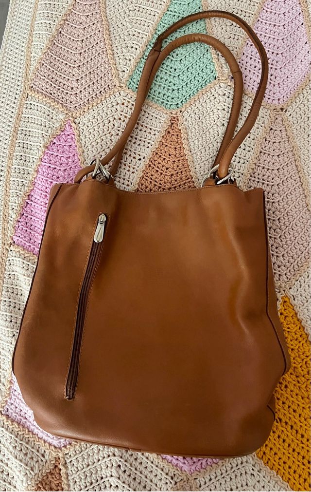 Bolso de piel vintage marrón