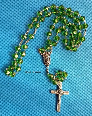 Rosario Verde Cristal Tallado 7mm