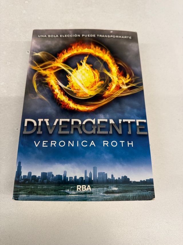 Divergente (Spanish Edition)