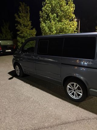 Volkswagen Caravelle 2007