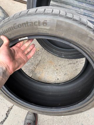 Neumáticos Continental 275/40/21