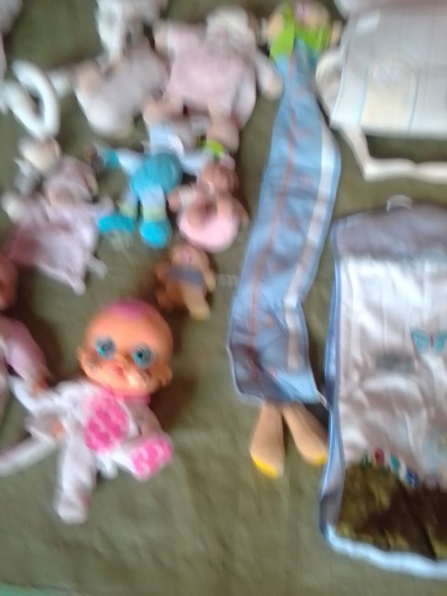Lote de muñecos y peluches para bebé
