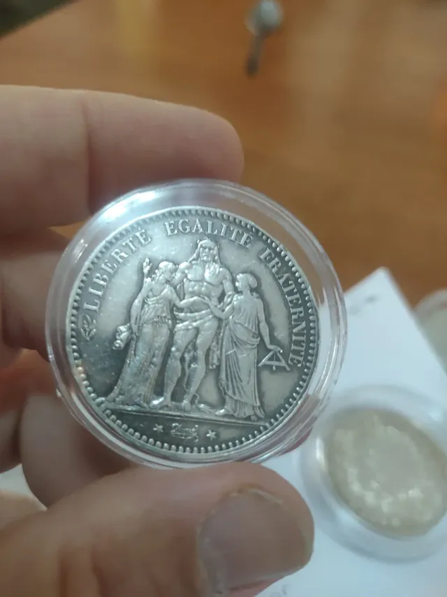 Moneda Plata 5 Francos Hércules 1875